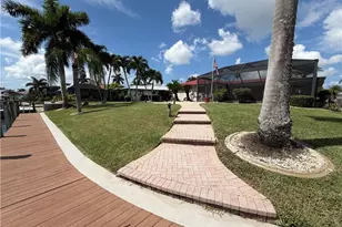 1957 SE 36th St, Cape Coral, FL 33904 - Photo 15