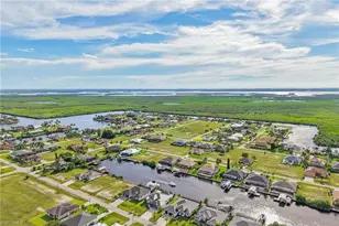 1304 NW 40th Pl, Cape Coral, FL 33993 - Photo 43