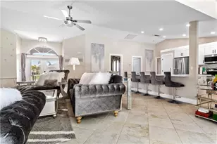 2601 SW 38th Terrace, Cape Coral, FL 33914 - Photo 7