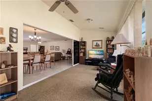 7086 W Brandywine Cir, Fort Myers, FL 33919 - Photo 13