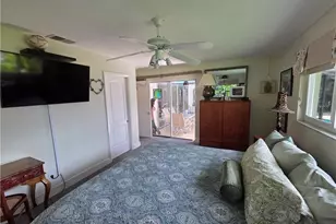 130 SW 58th St, Cape Coral, FL 33914 - Photo 17