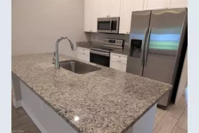 3916 SE 11th Ave, Cape Coral, FL 33904 - Photo 5