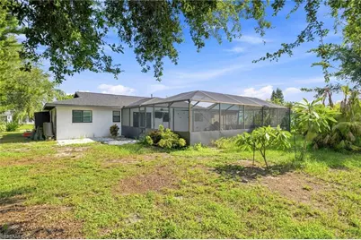 1432 SE 11th St, Cape Coral, FL 33990 - Photo 17