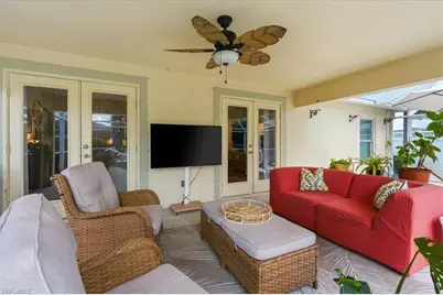 1939 SE 17th Pl, Cape Coral, FL 33990 - Photo 31
