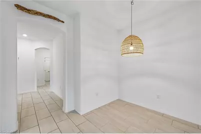 2583 Vine Ave, Naples, FL 34120 - Photo 9