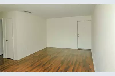 4331 Glenwood #6, Fort Myers, FL 33905 - Photo 5