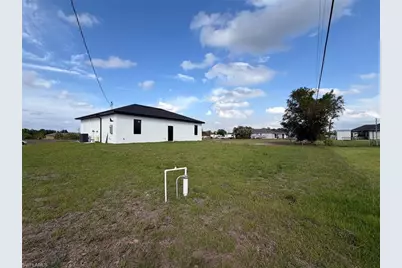 3931 Sunset Rd, Lehigh Acres, FL 33971 - Photo 11