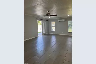 698 Muscogee Dr, North Fort Myers, FL 33903 - Photo 5
