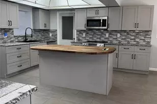 698 Muscogee Dr, North Fort Myers, FL 33903 - Photo 3