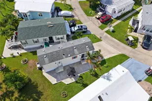 10915 Snowy Egret Cir, Estero, FL 33928 - Photo 15