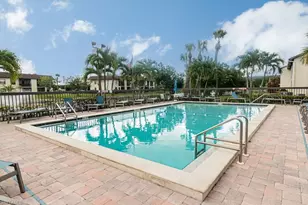 9275 Lake Park Dr, Fort Myers, FL 33919 - Photo 1