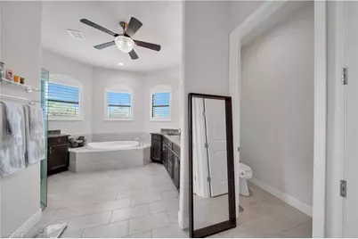 2706 Shelby Pkwy, Cape Coral, FL 33904 - Photo 33