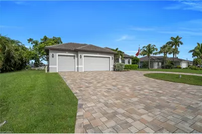 2706 Shelby Pkwy, Cape Coral, FL 33904 - Photo 3