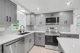 305 Shell Rd, Venice, FL 33953 - Photo 15