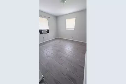 322 Louise Ave, Fort Myers, FL 33916 - Photo 3