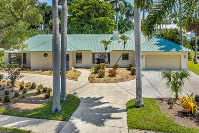 3209 W Riverside Dr, Fort Myers, FL 33901 - Photo 3