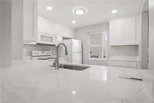 6220 Augusta Dr, Fort Myers, FL 33907 - Photo 9