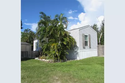 11311 Stringfellow Rd, Bokeelia, FL 33922 - Photo 3