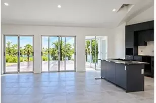 497 Lake Murex Cir, Sanibel, FL 33957 - Photo 11