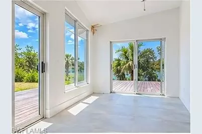 497 Lake Murex Cir, Sanibel, FL 33957 - Photo 5