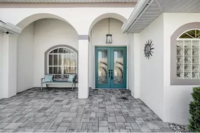 5221 SW 9th Pl, Cape Coral, FL 33914 - Photo 3