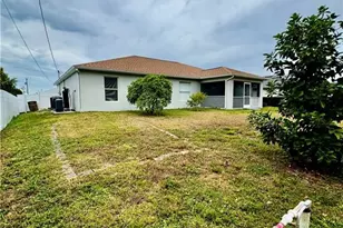 3025 NE 6th Pl, Cape Coral, FL 33909 - Photo 35