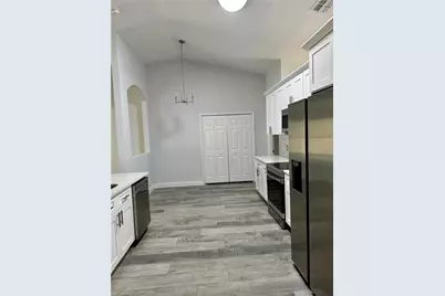 3025 NE 6th Pl, Cape Coral, FL 33909 - Photo 45