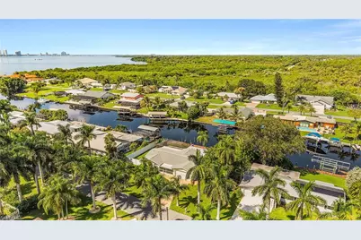 2215 Cape Way, North Fort Myers, FL 33917 - Photo 21