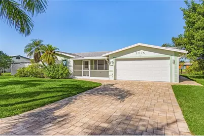 2215 Cape Way, North Fort Myers, FL 33917 - Photo 3