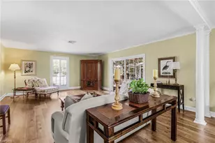 1207 Canterbury Dr, Fort Myers, FL 33901 - Photo 11
