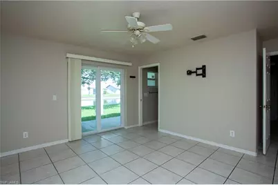 626 SE 13th Pl, Cape Coral, FL 33990 - Photo 3
