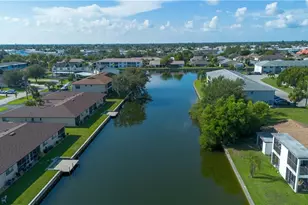 626 SE 13th Pl, Cape Coral, FL 33990 - Photo 23