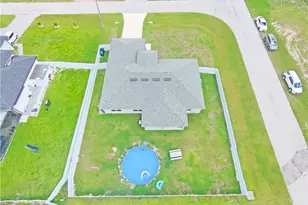 2000 NW 9th St, Cape Coral, FL 33993 - Photo 21