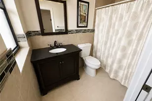 143 SE 29th St, Cape Coral, FL 33904 - Photo 7
