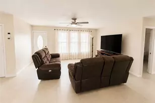 143 SE 29th St, Cape Coral, FL 33904 - Photo 3