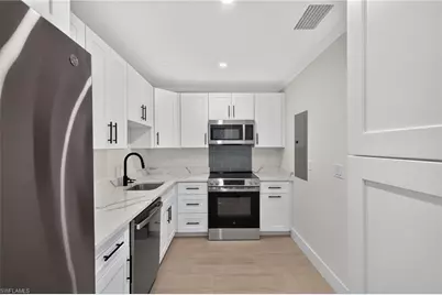 2840 W Gulf Dr #4, Sanibel, FL 33957 - Photo 9