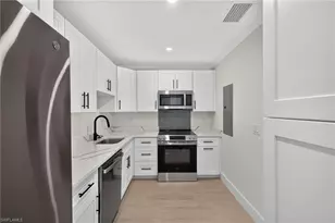 2840 W Gulf Dr, Sanibel, FL 33957 - Photo 9