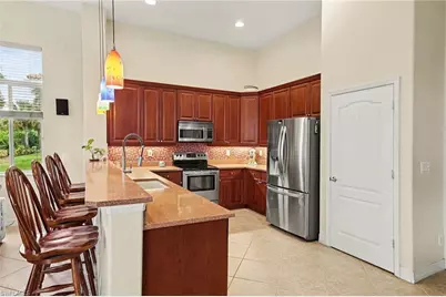 9040 Paseo De Valencia St, Fort Myers, FL 33908 - Photo 13