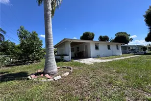 3735 Kelly St, Fort Myers, FL 33901 - Photo 5