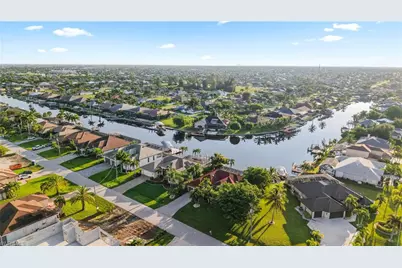 4725 SW 23rd Ave, Cape Coral, FL 33914 - Photo 3