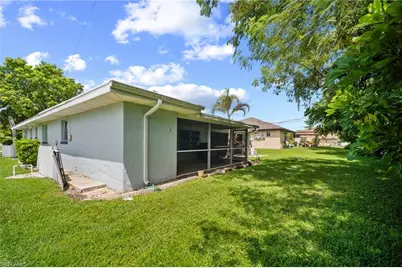 1239 SE 23rd Pl #1, Cape Coral, FL 33990 - Photo 29