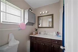 1239 SE 23rd Pl, Cape Coral, FL 33990 - Photo 15