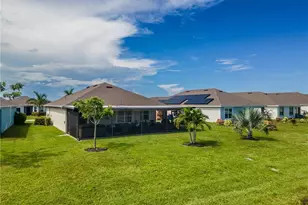 8908 Cascade Price Cir, North Fort Myers, FL 33917 - Photo 25