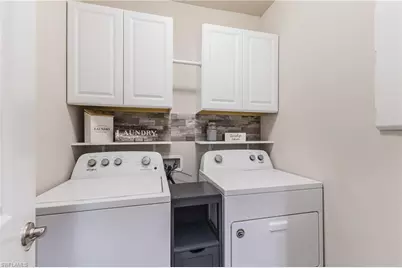8908 Cascade Price Cir, North Fort Myers, FL 33917 - Photo 23