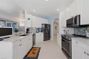 5111 W Hyde Park Ct, Fort Myers, FL 33912 - Photo 9