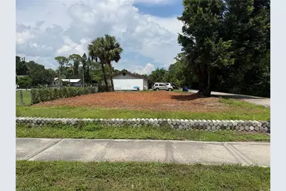 1209 Laurel Dr, North Fort Myers, FL 33917 - Photo 1
