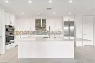 1115 Central Ave, Naples, FL 34102 - Photo 3