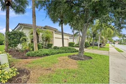 2469 Keystone Lake Dr, Cape Coral, FL 33909 - Photo 3