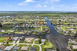 1250 NW 38th Pl, Cape Coral, FL 33993 - Photo 35