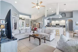 1819 SW 47th St, Cape Coral, FL 33914 - Photo 15